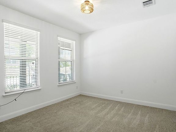 5th image of 7822 Bayside Dr