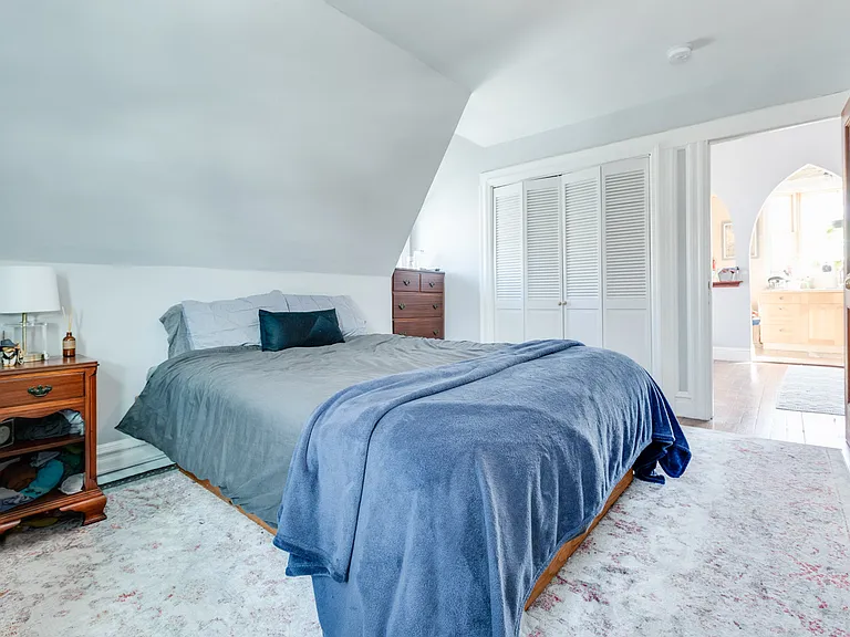 36 Burnet St #3 — Photo 15