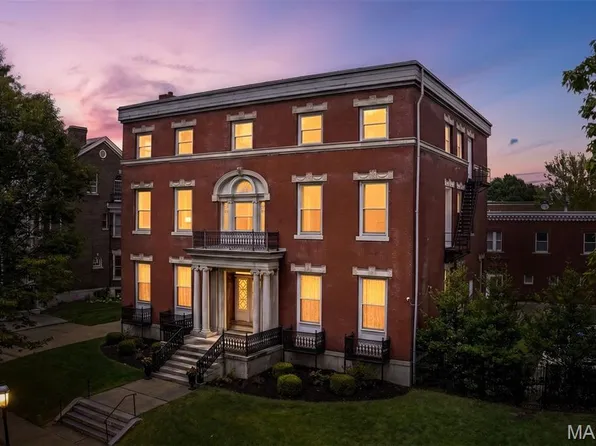 4341 Westminster Pl, Saint Louis, MO 63108