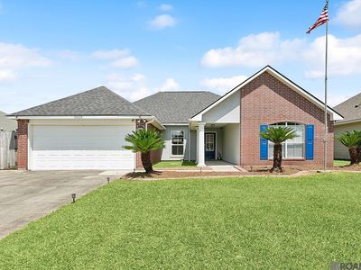 26028 Wimbledon Ave, Denham Springs, LA, 70726