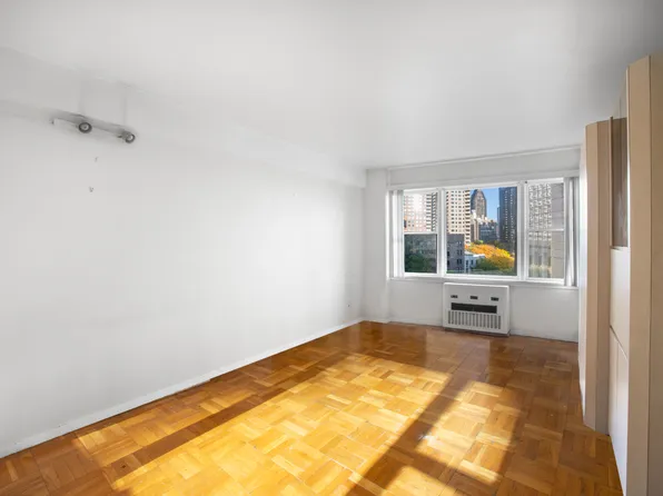 240 East 46th Street image 1 of 3