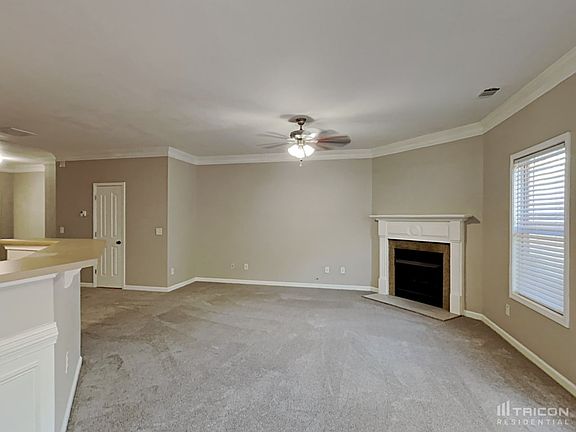 3rd image of 1575 Chattahoochee Ct