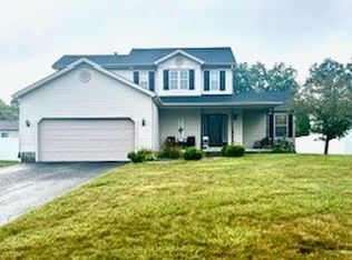 1203 Cross Dr, Youngstown, OH