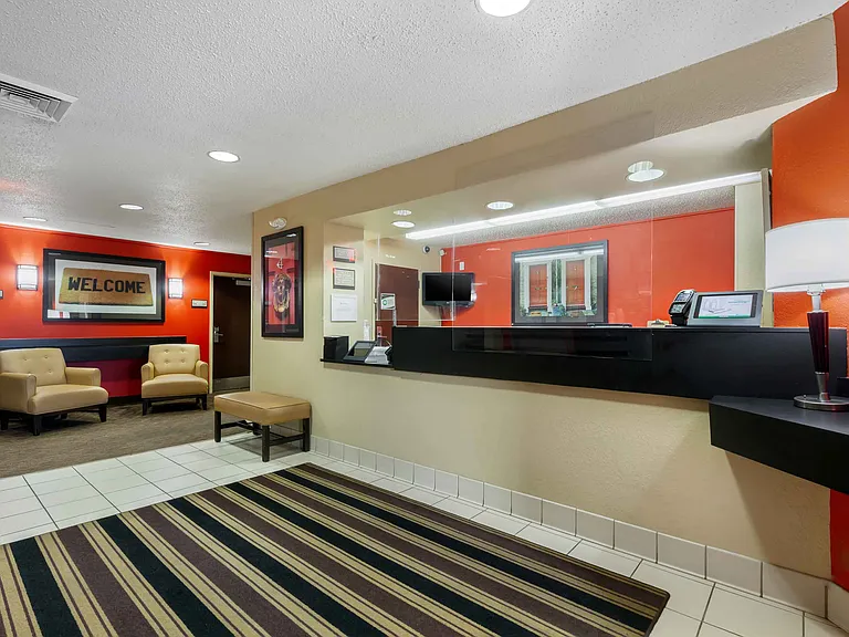 Lobby and Guest Check-in