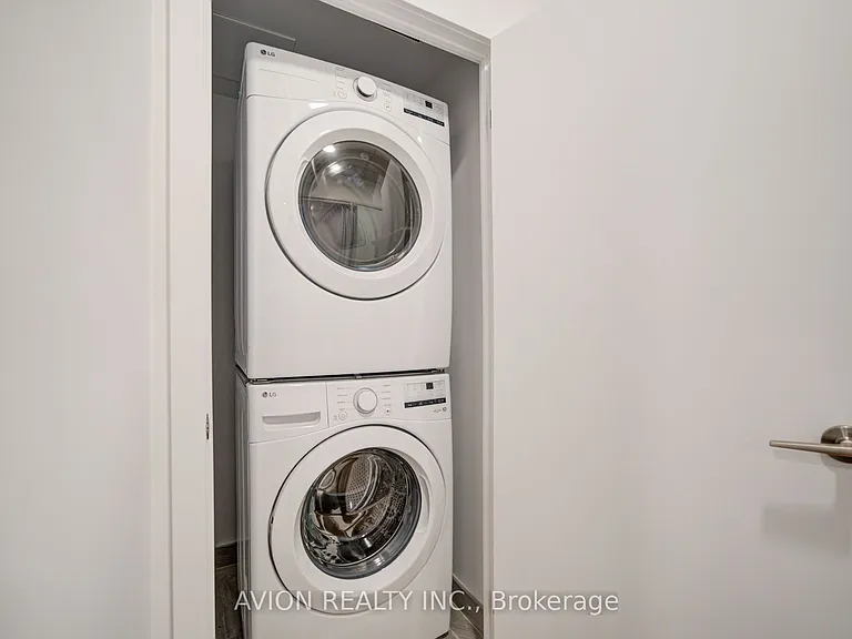 1720 Bayview Ave #321 — Photo 21