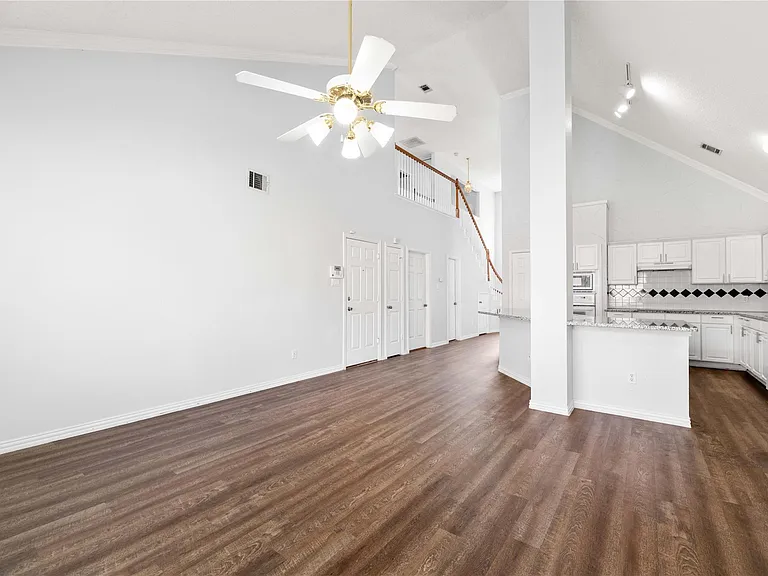 2324 Dyers Oak Dr — Photo 21