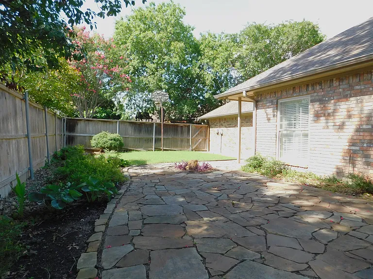 3105 Old North Rd — Photo 40