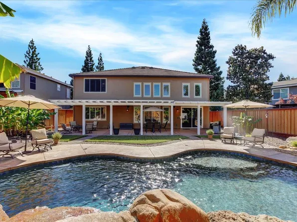 3141 Mount Tamalpais Dr, Roseville, CA 95747