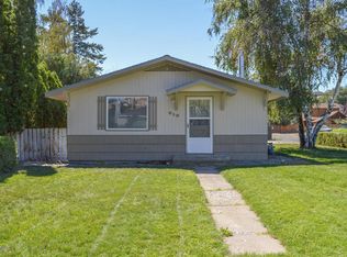 810 W Home Ave, Selah, WA 98942