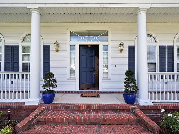 104 Palm Bay Ct-2