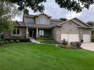 912 Mack Ln, Deforest, WI 53532