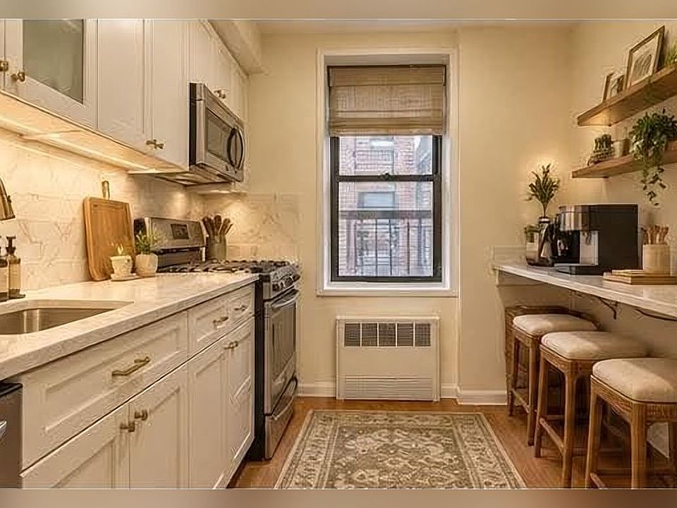1st image of 345 Webster Ave #5TT