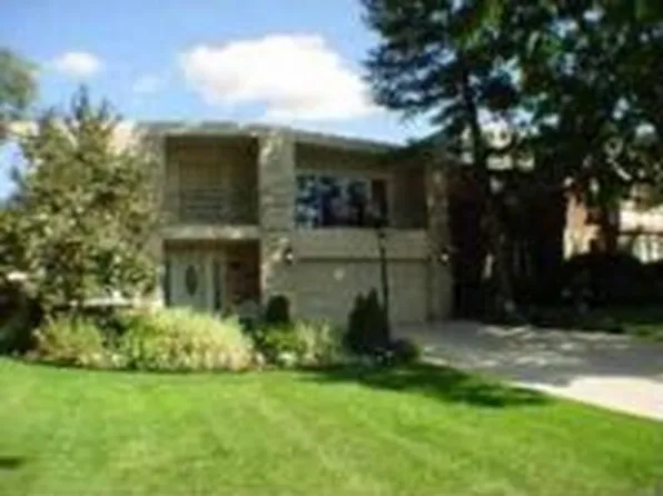 1329 Lathrop Ave, River Forest, IL 60305