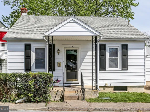 2653 Elm St, Harrisburg, PA 17103