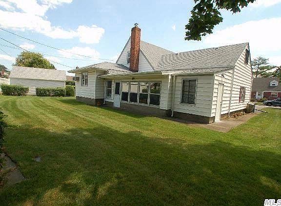 2nd image of 21 Lahey St
