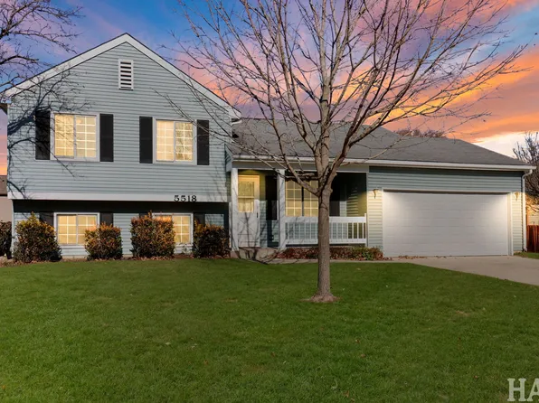 5518 W Chasefield Cir, McHenry, IL 60050