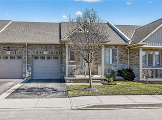 18 Ecker Ln, Hamilton, ON L0R 1C0