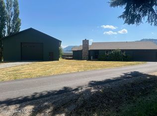 90 Blue Spruce Ln, Priest River, ID 83856