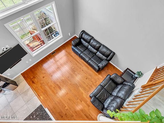 5th image of 50 Demarest Drive