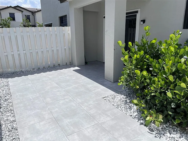 15925 SW 2nd Pl — Photo 19