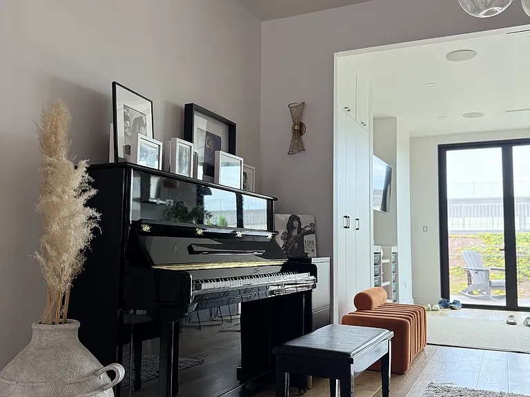 2077 Pacific St #2 — Photo 7