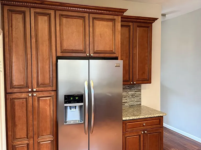 3812 Cabinet Way — Photo 4