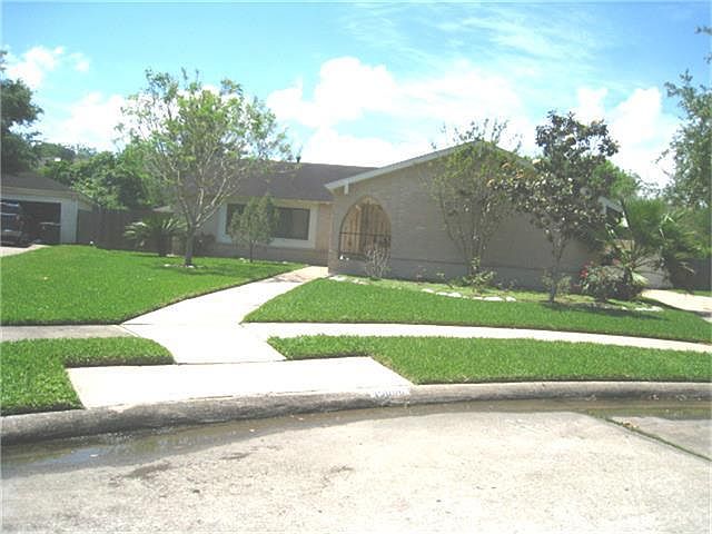 Frontal View from street