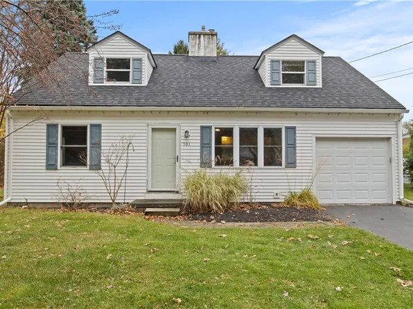 501 Lake Rd, Webster, NY 14580