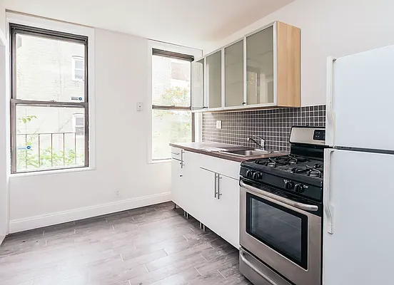 Rented by Compass | media 13