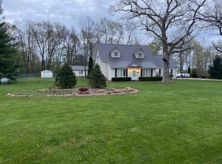 4518 Lincoln Highway Rd, Charleston, IL 61920