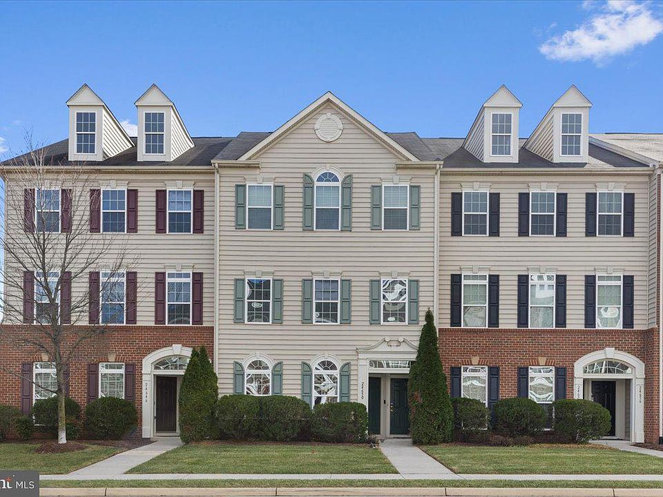 1st image of 24650 Hutchinson Farm Dr