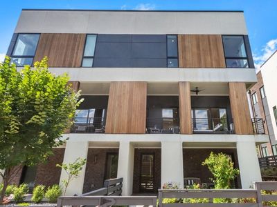617 E Ave Ne, Atlanta, GA, 30312
