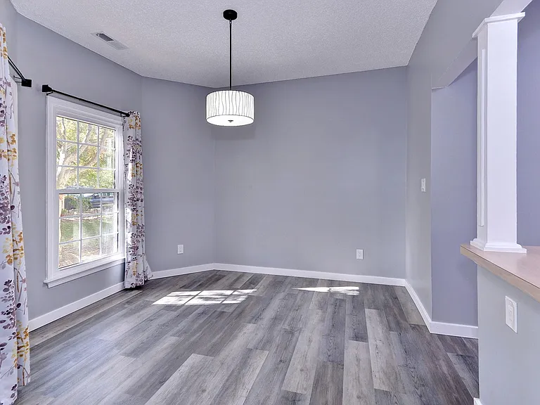 1596 Willow Cv — Photo 18