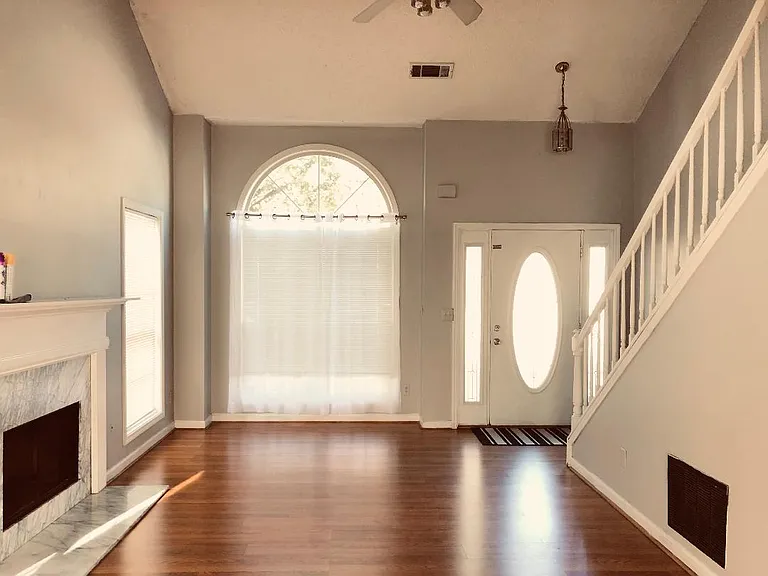 3166 Justice Mill Ct — Photo 2