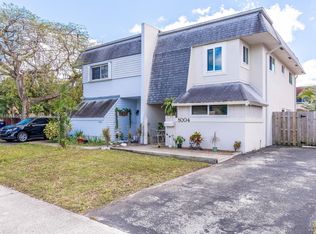 8004 SW 5th St, Pompano Beach, FL 33068