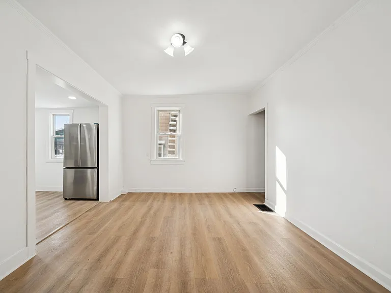 216 Whipple St — Photo 12