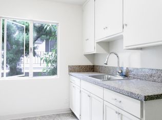 208 S Mariposa Ave #7, Los Angeles, CA 90004