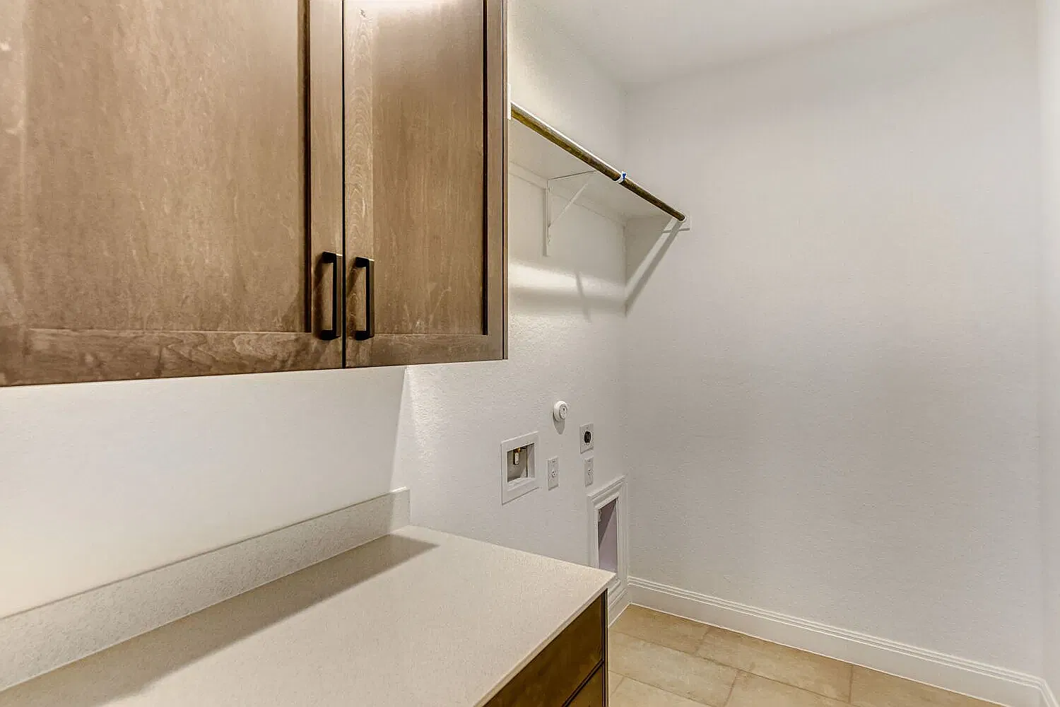 4 bed, 2.5 bath, 2274 sqft, $2,700 — Photo 4