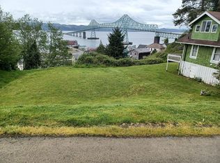 356 Floral St, Astoria, OR 97103