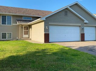 634 Dogwood St NE, Lonsdale, MN 55046