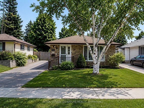 3rd image of 1133 Norman Cres