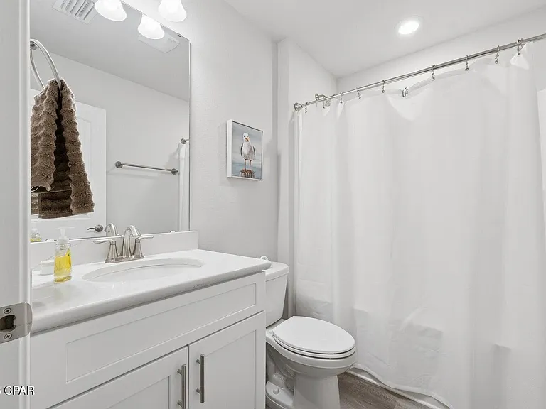 11403 Godart St — Photo 14