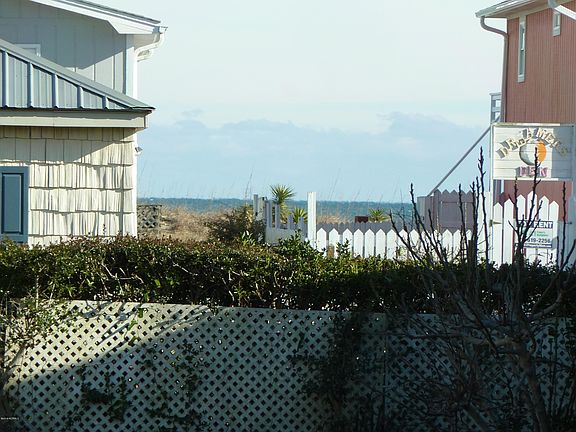 3rd image of 613 S 3rd Avenue