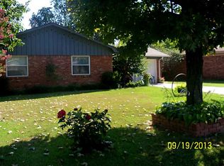 805 N Gail St, Springdale, AR 72762