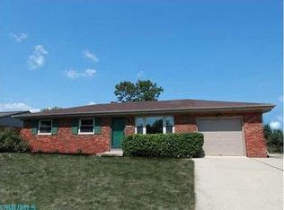 6746 Rocky Den Rd, Reynoldsburg, OH 43068