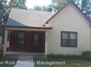 321 W 8th Ave, Hutchinson, KS 67501