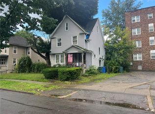 25 Thorndale Ter, Rochester, NY 14611
