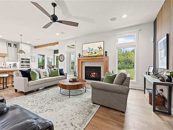 4th image of 7555 NW Fawn Cir