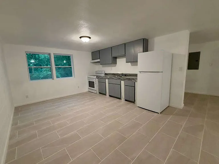2737 Pierce Rd — Photo 14