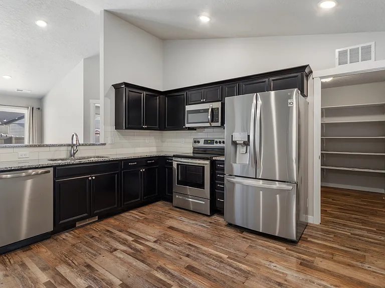 12087 W Soapstone Dr — Photo 9